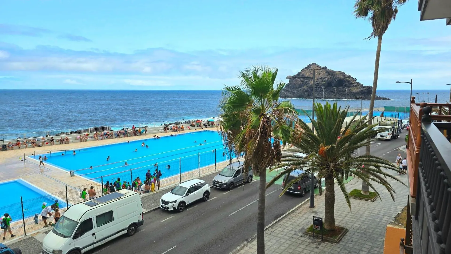 Bryan Ocean Views In Garachicoアパートメント